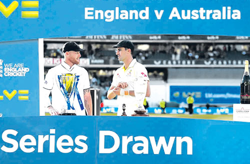 Slow over rate problem for England and Aussie!