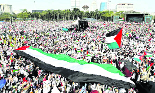 In solidarity with Palestine
Rallies around the world